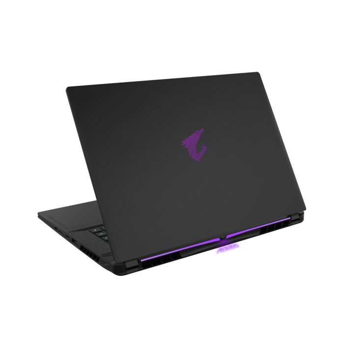 Лаптоп GIGABYTE AORUS MASTER 16 6YJ - 16" inch OLED, AMD Ryzen 9 9955HX3D, 32GB DDR5, 1TB SSD, RTX 5080, Windows 11 Pro - Геймърски лаптопи - снимка 6